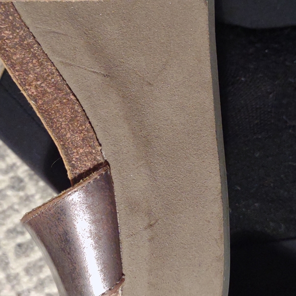 OTBT Wedge Sandals - Picture 11 of 13